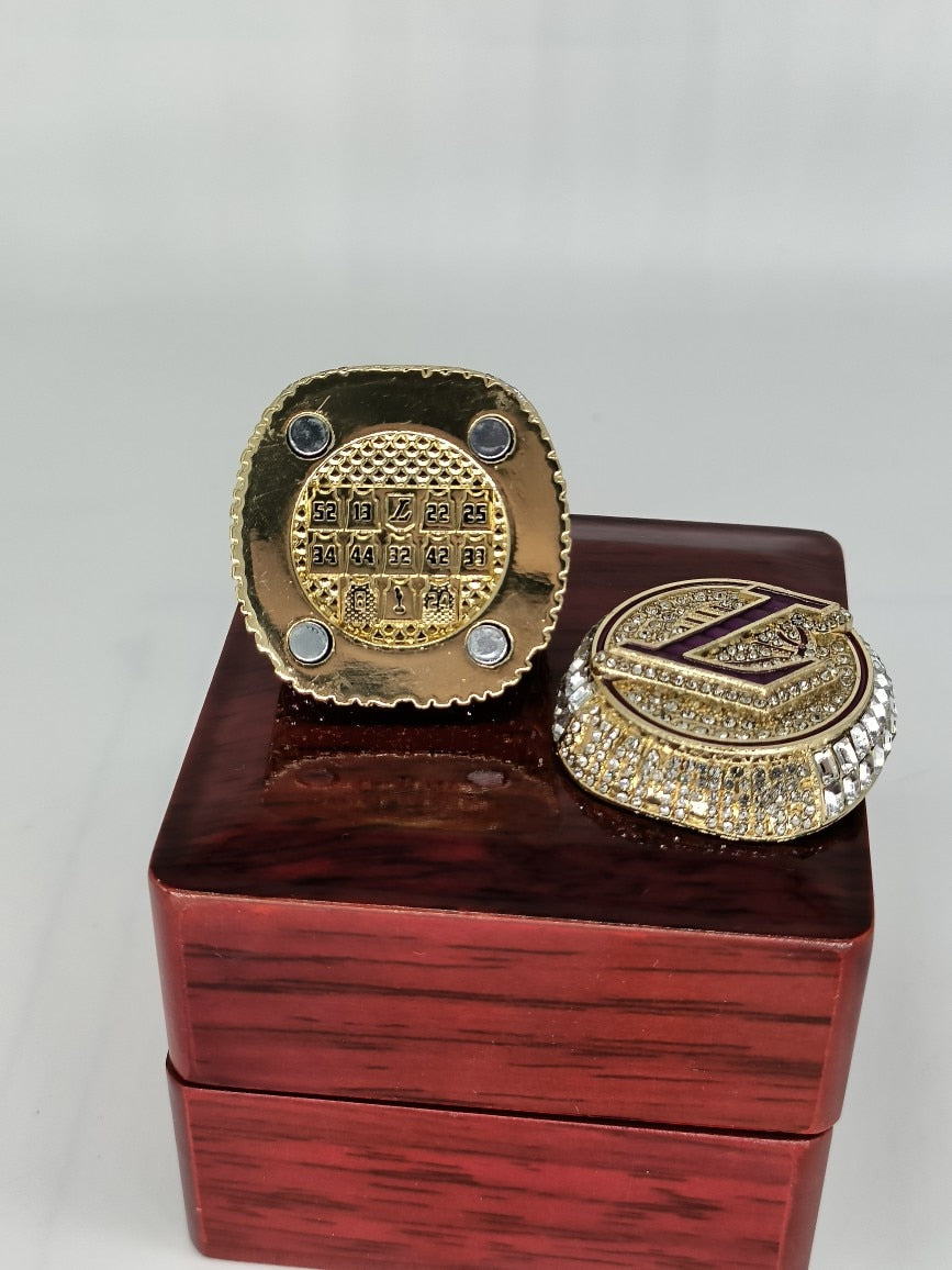 2020 Los Angeles Lakers championship ring